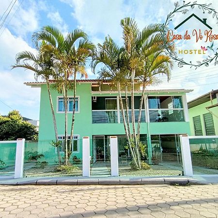 Hostel Casa Da Vó Rosa Governador Celso Ramos Exterior foto